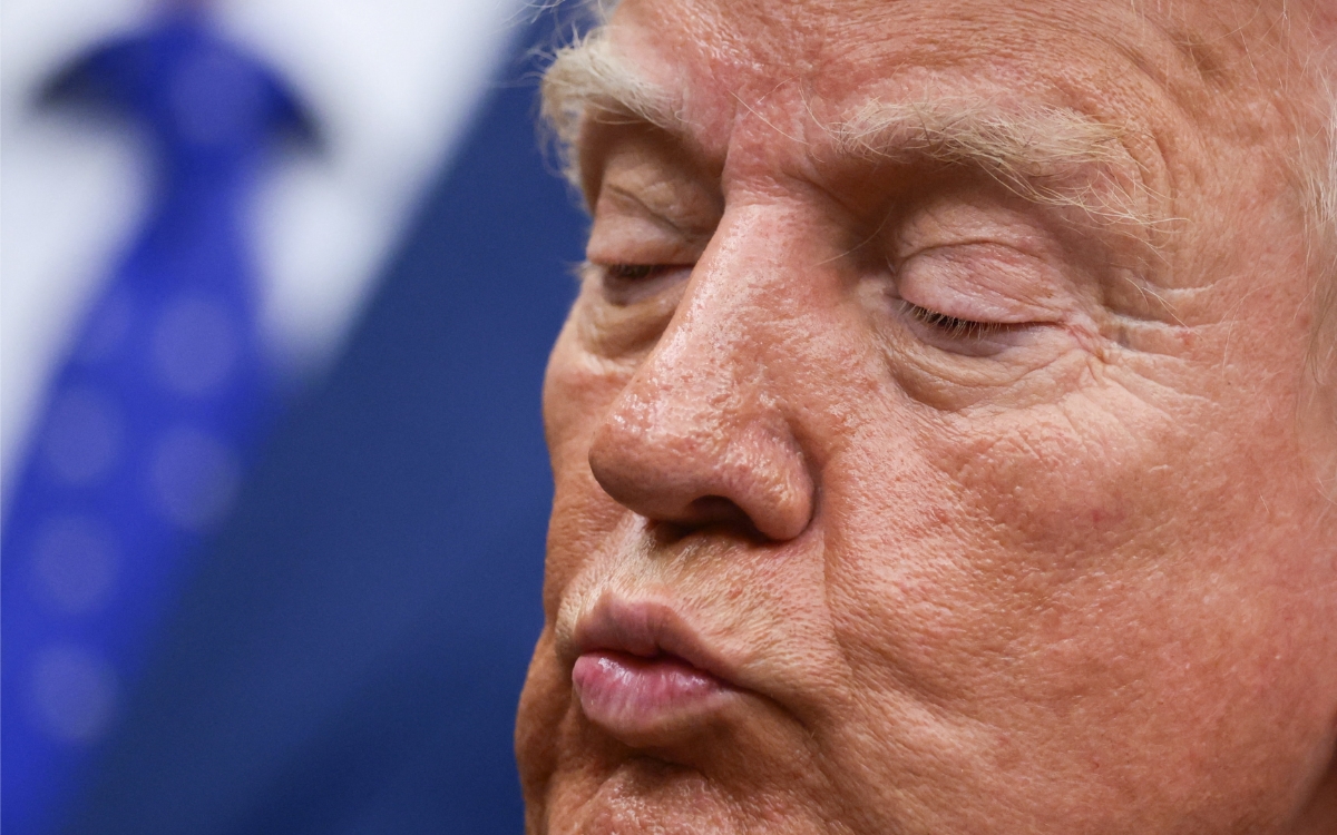 EE. UU. pone a la venta monedas con la cara de Trump