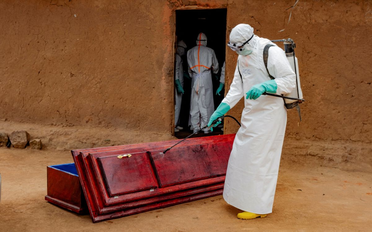 Ébola deja más de 3,000 muertos en República Democrática del Congo