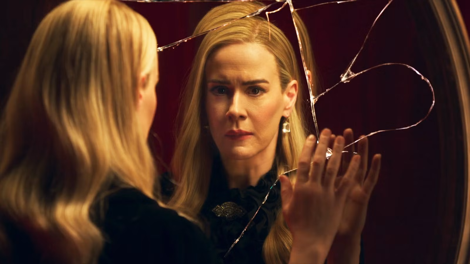 El tráiler de American Horror Story 13 trae de vuelta 12 personajes originales de cada temporada