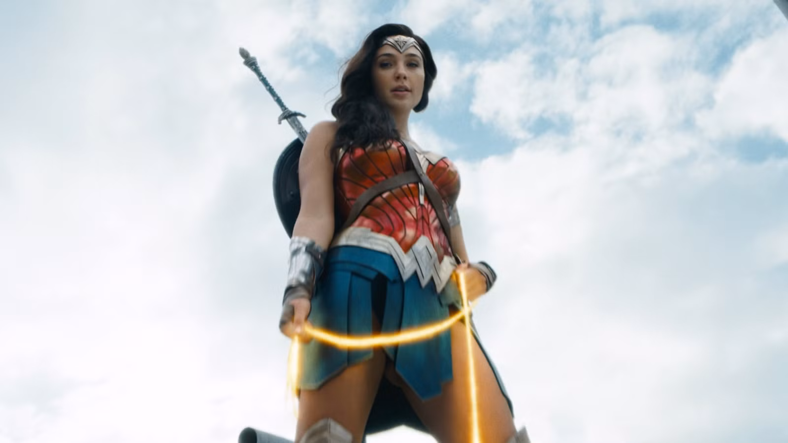 Gal Gadot critica a James Gunn por la salida de Superman de Henry Cavill y la cancelación de Wonder Woman 3