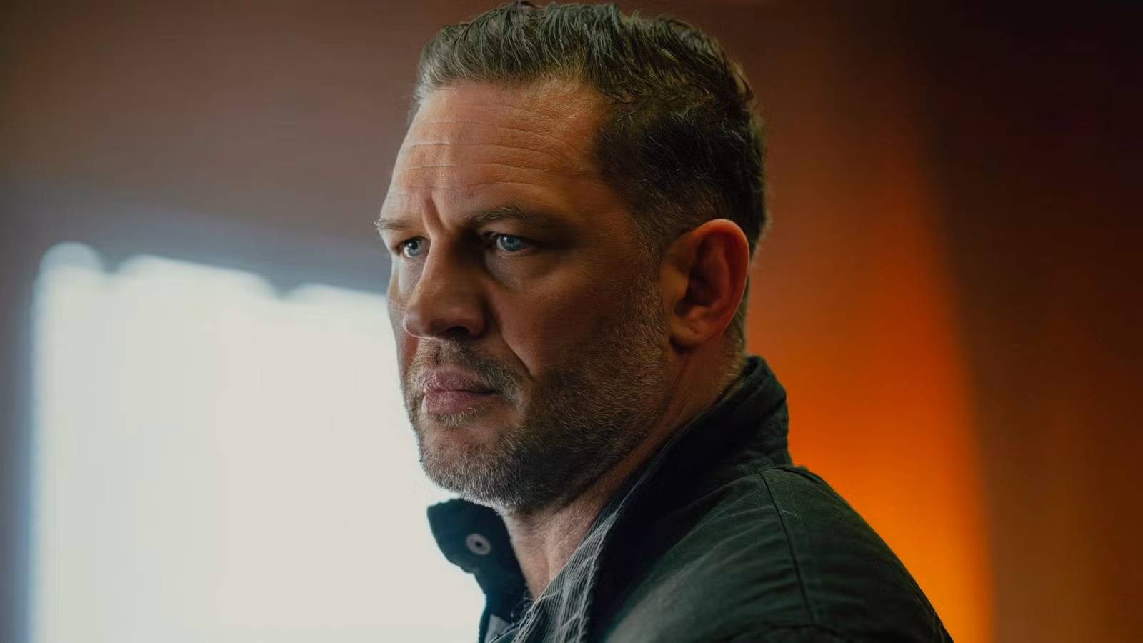 La serie Gritty Crime de Guy Ritchie y Tom Hardy regresa con una banda sonora rara de Rotten Tomatoes