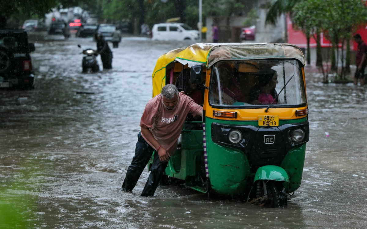 Millones de personas afectadas por las inundaciones al este de India