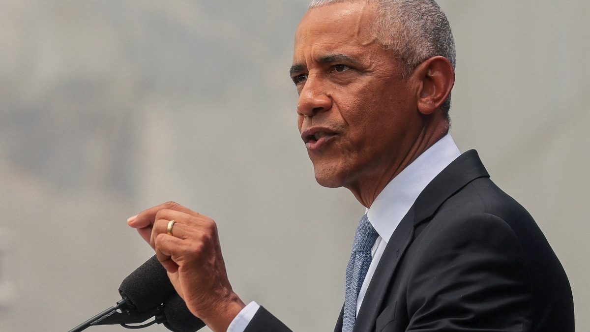 Obama alerta sobre el peligro de la IA y pide a los demócratas que sea tema central en las campañas