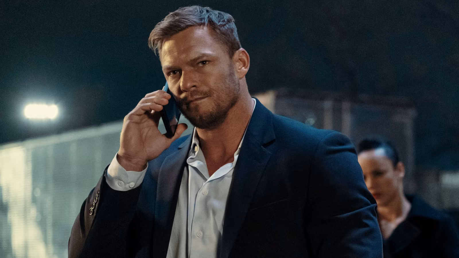 Reacher da un gran paso para hacer realidad la afirmación de Alan Ritchson sobre el 'bono americano'