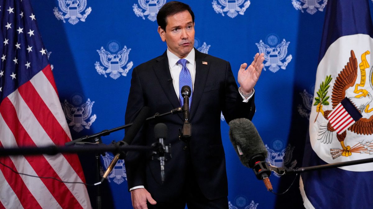 Rubio afirma que EE.UU. sigue dispuesto a negociar con Irán tras descartar 'grandes avances'