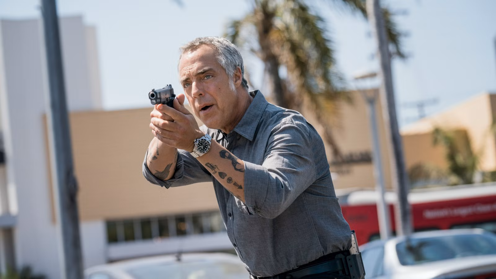 Titus Welliver y Michael Connelly preparan hoy un nuevo y emocionante lanzamiento antes del regreso de Bosch
