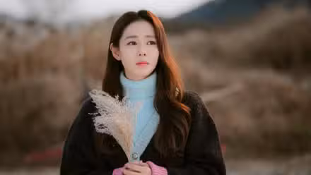 Yoon Se-ri (Son Ye-jin) luciendo lloroso en el K-drama Crash Landing On You.