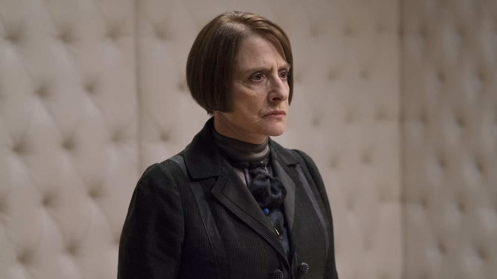 El crossover de 27 episodios de Drácula y Frankenstein de Showtime merece ser tan grande como American Horror Story