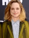 Foto de cabeza de Fiona Dourif en el estreno en Los Ángeles de Deadwood: The Movie