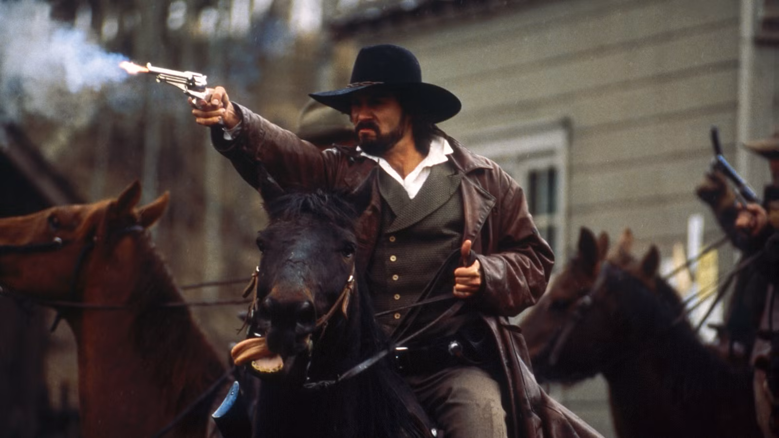 La nueva adaptación de Netflix del libro occidental favorito de todos los tiempos de Taylor Sheridan, provocada por los creadores