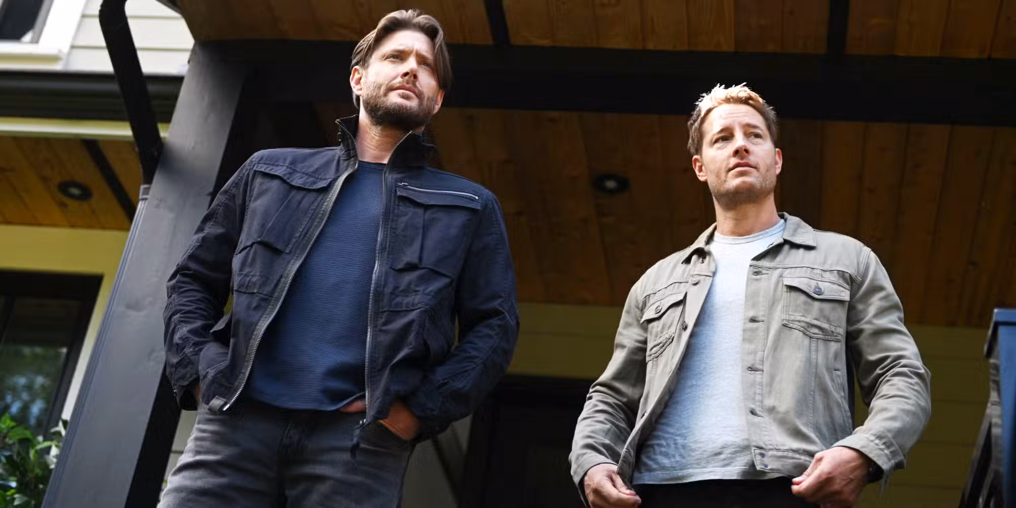 Jensen Ackles como Russell Shaw y Justin Hartley como Colter Shaw en Tracker temporada 3, episodio 1