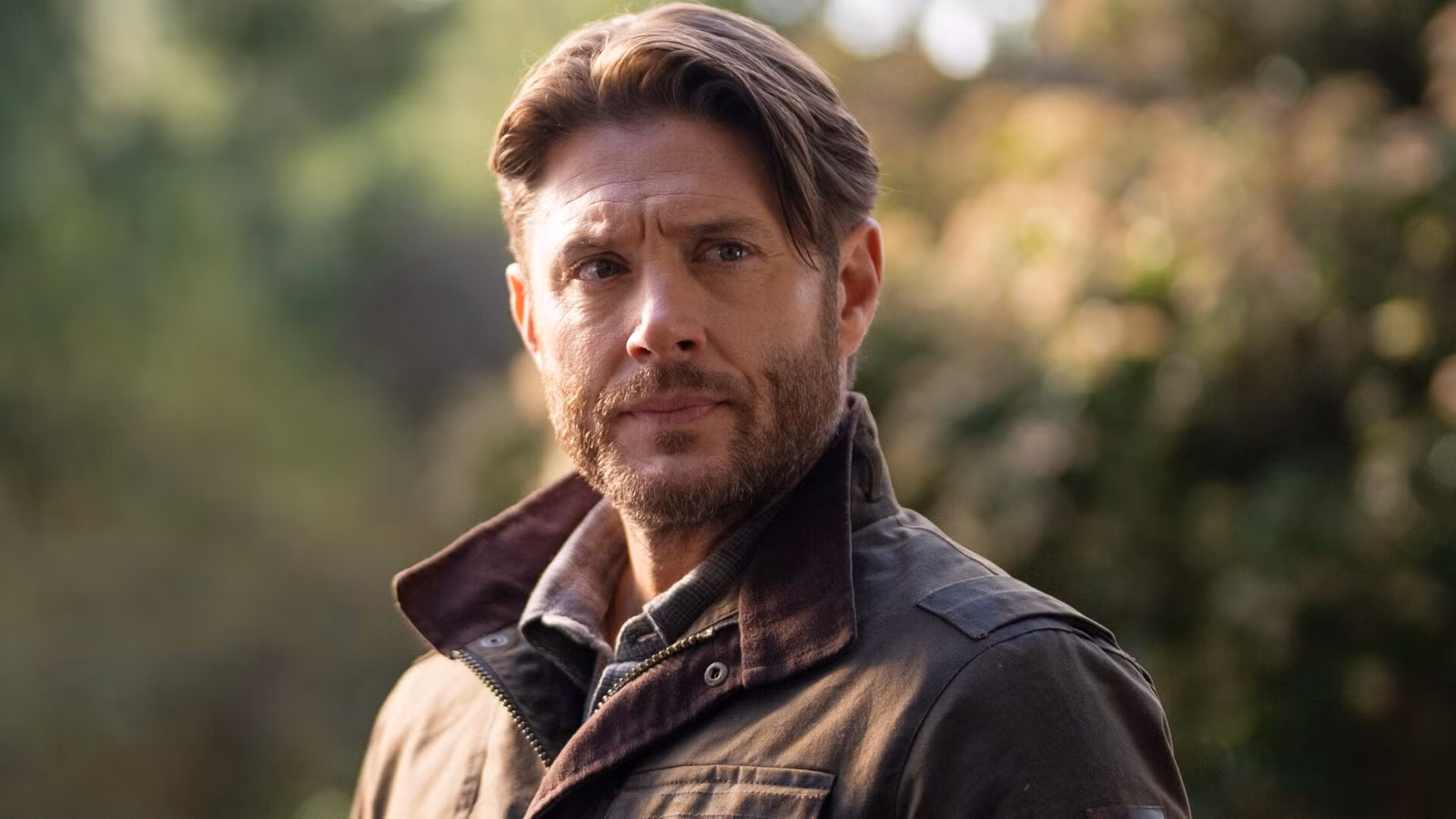La historia de la temporada 4 de Russell's Tracker después del impactante giro DARPA de la temporada 3 provocado por el showrunner