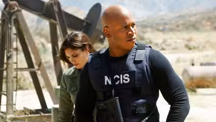 LL Cool J y Daniela Ruah en NCIS Los Ángeles