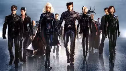 Los X-Men de X2 caminan juntos con uniformes de cuero
