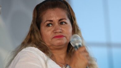 Ceci Flores y su hija son las primeras buscadoras certificadas en México
