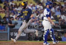 Dodgers vuelven a caer ante Milwaukee y quedan al borde de la eliminación