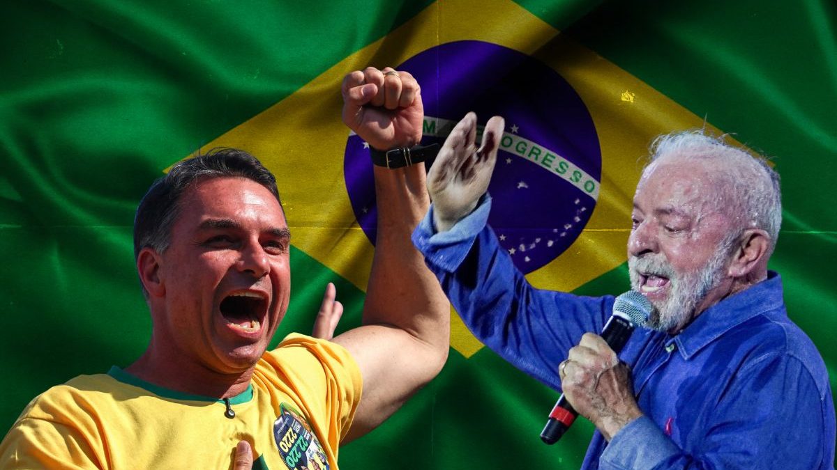 Flávio Bolsonaro llama 'cobarde' a Lula y apela al voto útil para resolver la elección el domingo