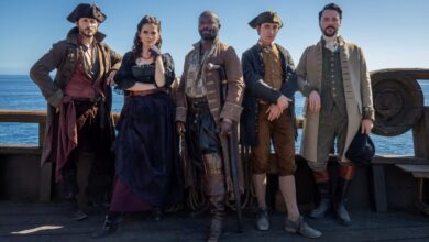 Hayley Atwell y David Oyelowo explican la versión única de Treasure Island de Long John Silver