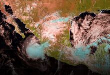 Huracán Trudy y un frente frío amenazan con fuertes lluvias y oleaje a México