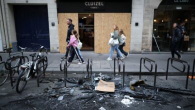 Las autoridades francesas prohíben mañana protestas en el centro de París