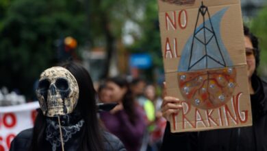 Marchan en la CDMX contra el 'fracking' y los daños ambientales de Pemex