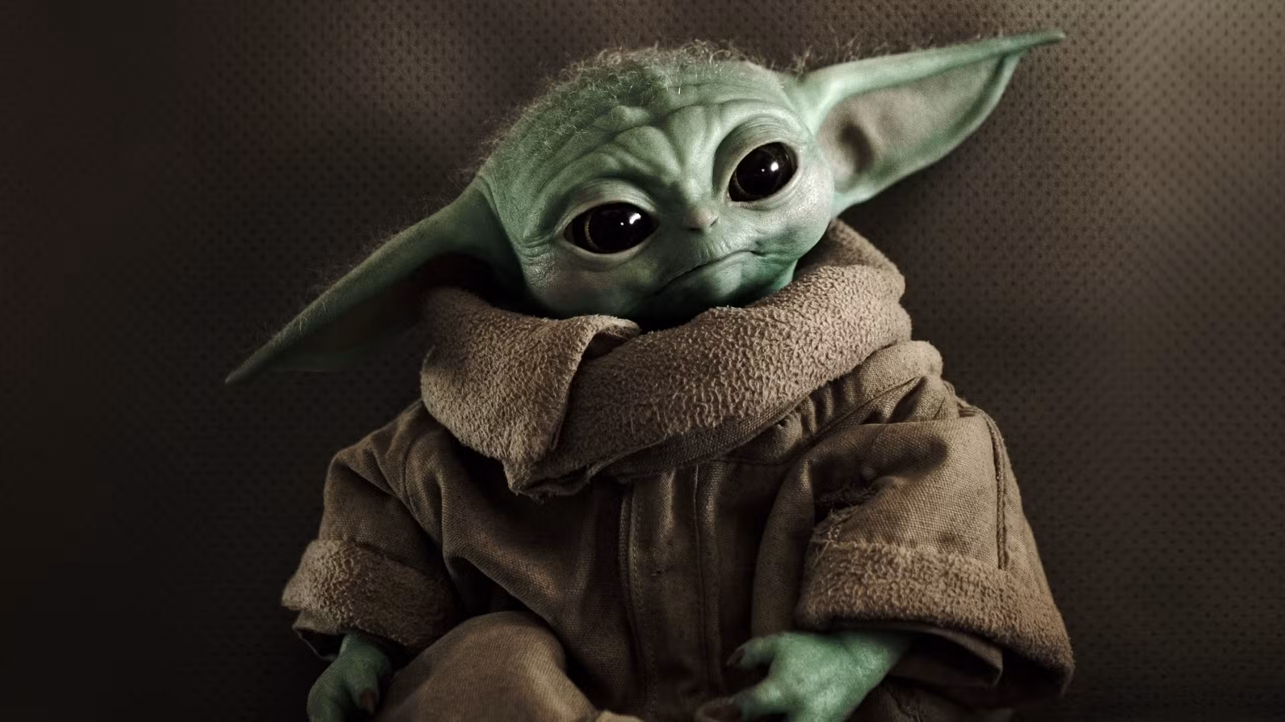 Grogu con su cabeza titulada en The Mandalorian temporada 3 episodio 1