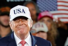 Trump ahora insulta a periodistas de CNN y ABC News; las llama 'tonta' y 'estúpida'