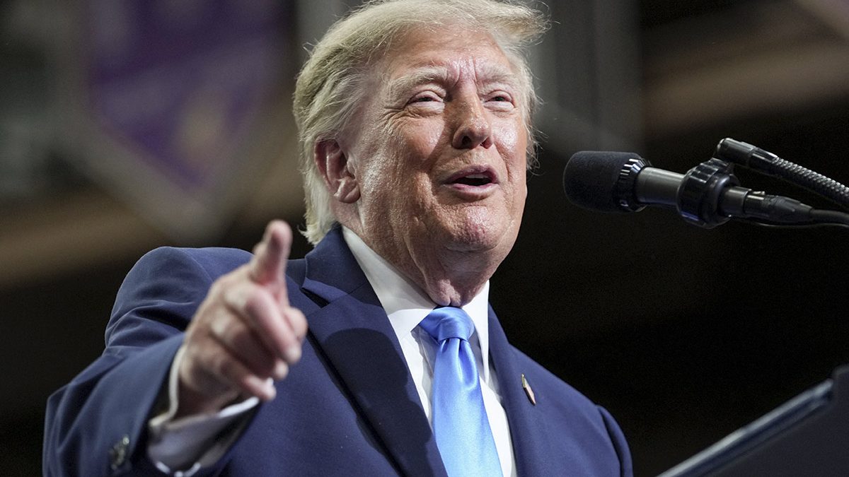 Trump crea la 'Fuerza de la Superinteligencia' para liderar el desarrollo de IA en EE.UU.